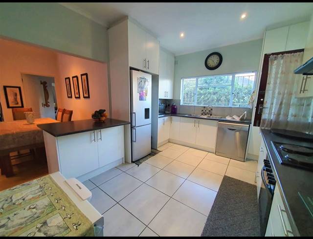 4 BEDROOM HOUSE FOR SALE IN OAKDALE